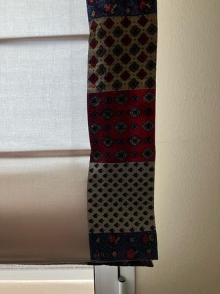 Cama individual con colchón y edredón