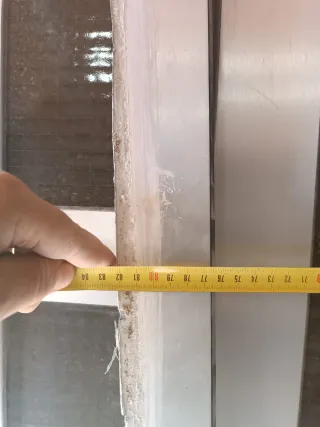 Puerta con cristal y marco