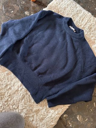 Jersey Zara Azul Marino. Prácticamente nuevo.