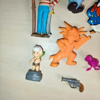 Lote figuras años 80 90 variado