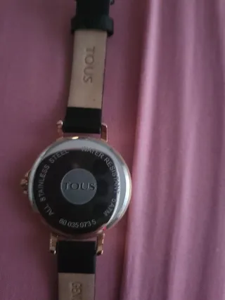 Reloj Tous Dorado y Negro