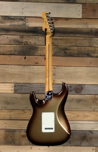 OFERTA Fender Ultra Stratocaster Mocha Burst.