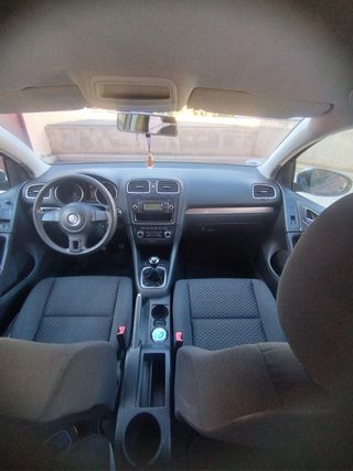 Volkswagen Golf 2010