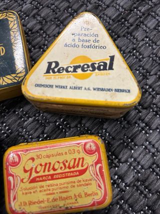 Lote 4 latas medicina antigua principios siglo