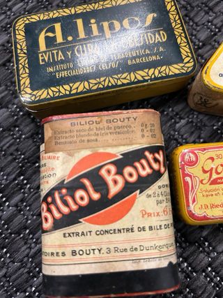 Lote 4 latas medicina antigua principios siglo