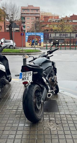 Honda CB650R e-clutch 2024 A2