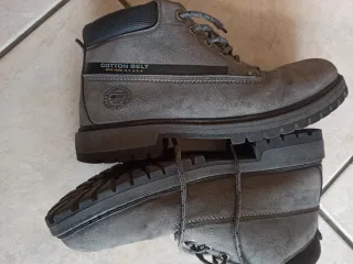 Stivaletti da uomo in nabuk grigio