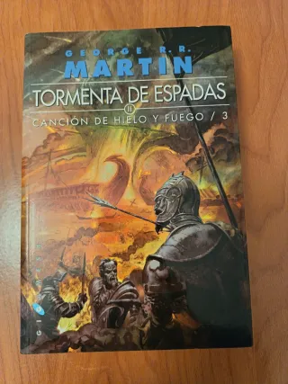Libros Juego de tronos, vol 1,2 y 3( 2 tomos).