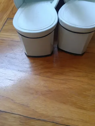 Zuecos de piel blancos