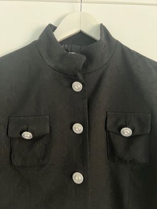 Giacca Motivi Nera Cropped Elegante L