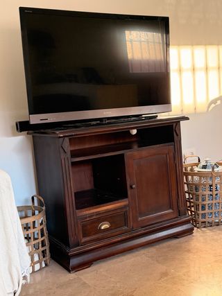 Mueble TV de madera