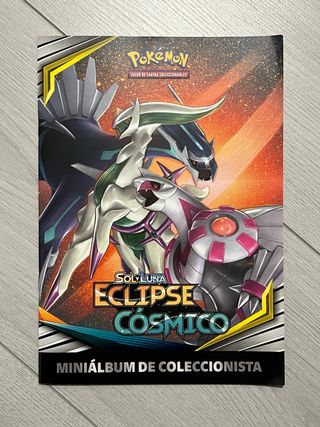 Minialbum Coleccionista Pokémon Eclipse Cósmico