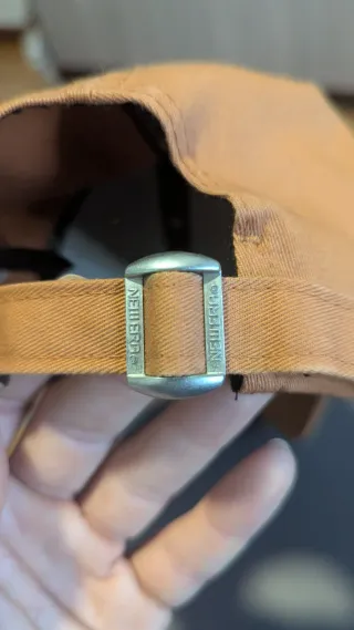 Gorra New Era Yankees Marrón