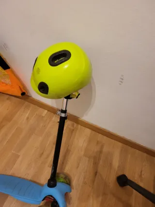 Patinete 3 Ruedas con Luces + Casco btwin500