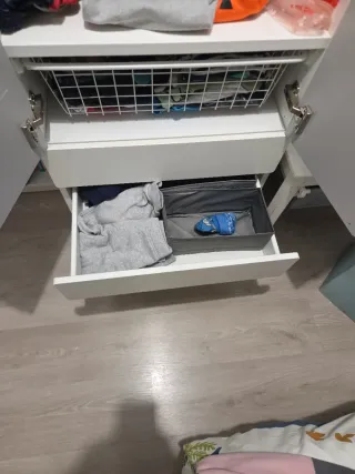 Armario Ikea SMÅSTAD gris y blanco