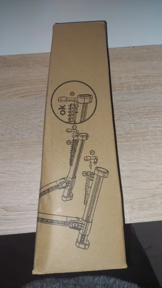 Supporto pieghevole per strumenti musicali