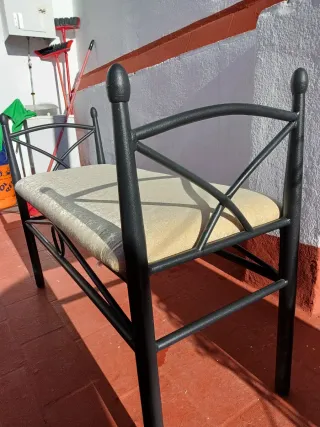 Banco pie de cama tapizado negro