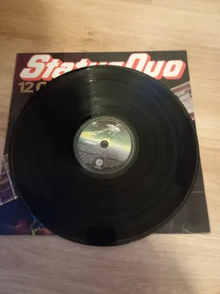 Status Quo 12 Gold Bars LP