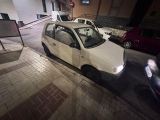 SEAT Arosa 2001