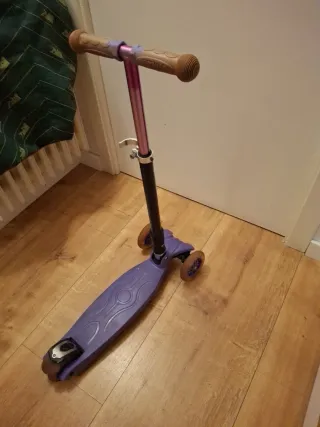 Patinete infantil 3Style morado ajustable