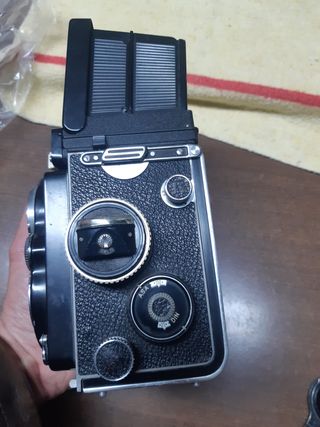 Cámara Rolleiflex Carl Zeiss Planar 75mm f/3.5
