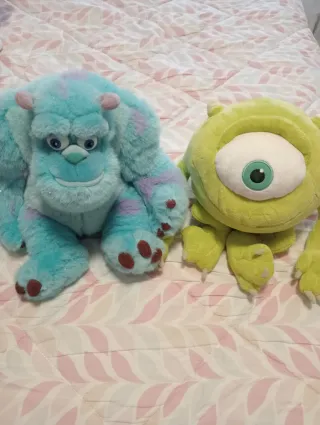 Lote Peluches Disney y Barrio Sésamo