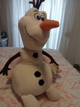 Lote Peluches Disney y Barrio Sésamo