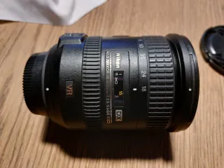 Objetivo Nikkor 18-200mm