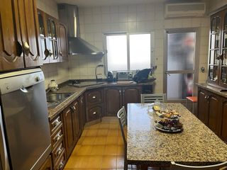 Muebles de cocina madera y piedra