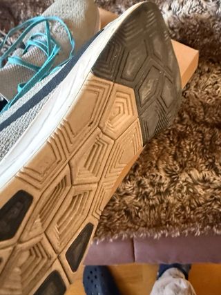 Zapatillas Nike Zoom Fly grises y turquesa