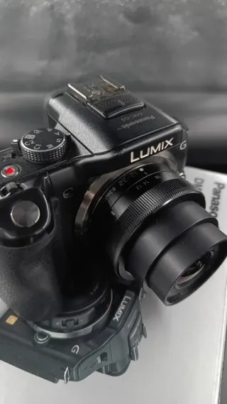 Camara Panasonic G5 con Lumix 12 32 Mega OIS