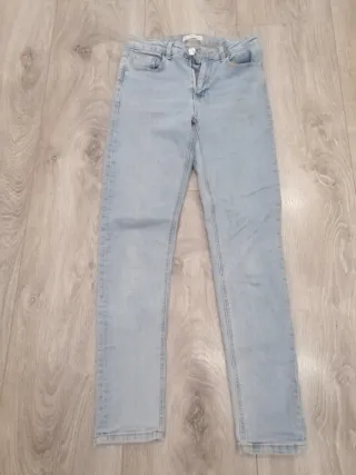 Pantalones vaqueros chica