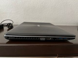 Portátil ASUS R510V