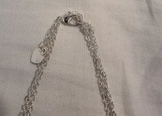 Collar bisutería 3 cadenas con bolitas plateadas
