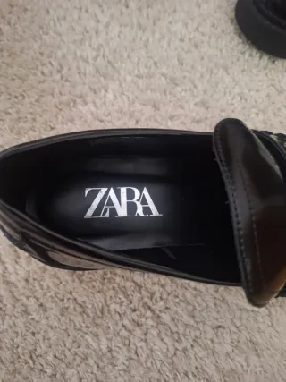 Mocasines Zara negros con hebilla