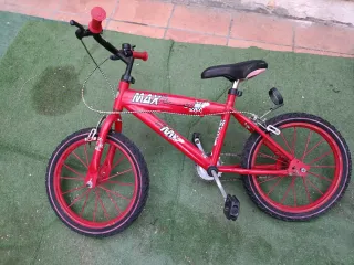Bicicleta infantil roja MAX