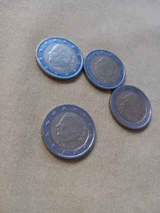 Moneda " rara" 2 Euros Bélgica 2008-2010.. 2,30