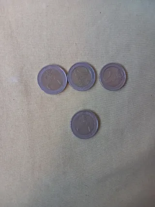 Moneda " rara" 2 Euros Bélgica 2008-2010.. 2,30