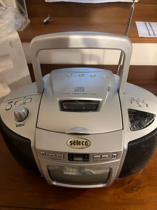 Walkie TV Bianco Nero CD Player AM/FM Radio