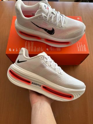 Nike Vomero Premium “White Red”