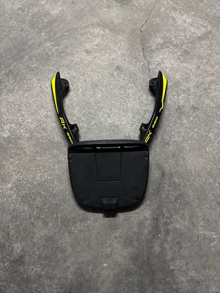 Soporte Maleta Trasera Kymco AK 550 Original