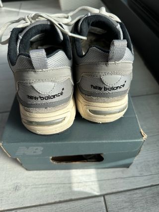 New Balance 878 Gris Beige Blanco