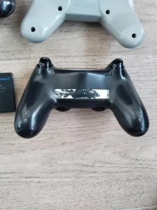 Lote mandos PS2 y accesorios