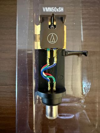 Cabezal combinado con Audio-Technica AT-VM750xSH/H