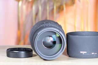 Sigma 70-300mm f/4-5.6 DG Obiettivo Nikon