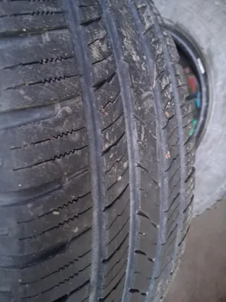 Neumáticos 245/65R17