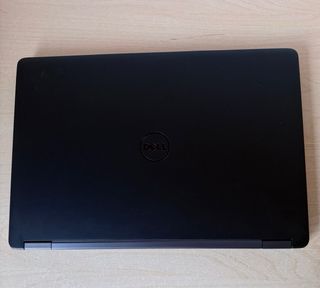 Portátil Dell i5 8GB RAM 500GB + Office 2024