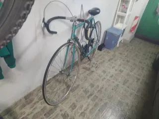 Bicicleta clásica Peugeot 103