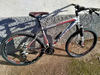 Bicicleta de Montaña Trek serie 6300