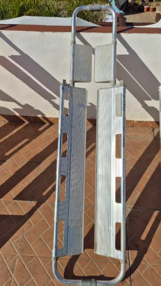 Camilla Cuchara Plegable